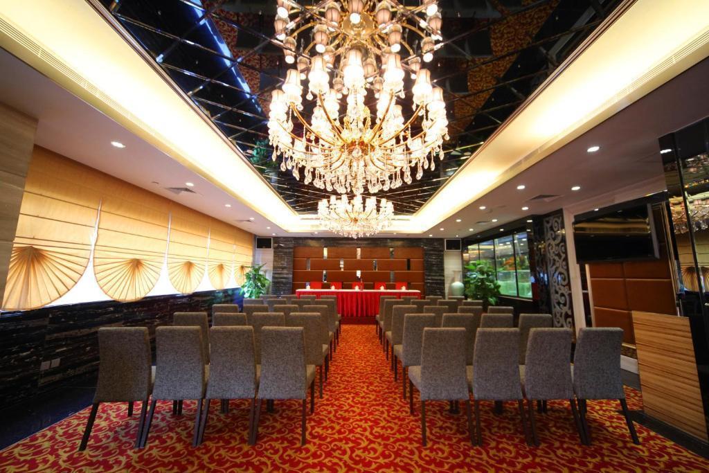 โรงแรมเบเวอร์ลี่ พลาซ่า มาเก๊า ภายนอก รูปภาพ