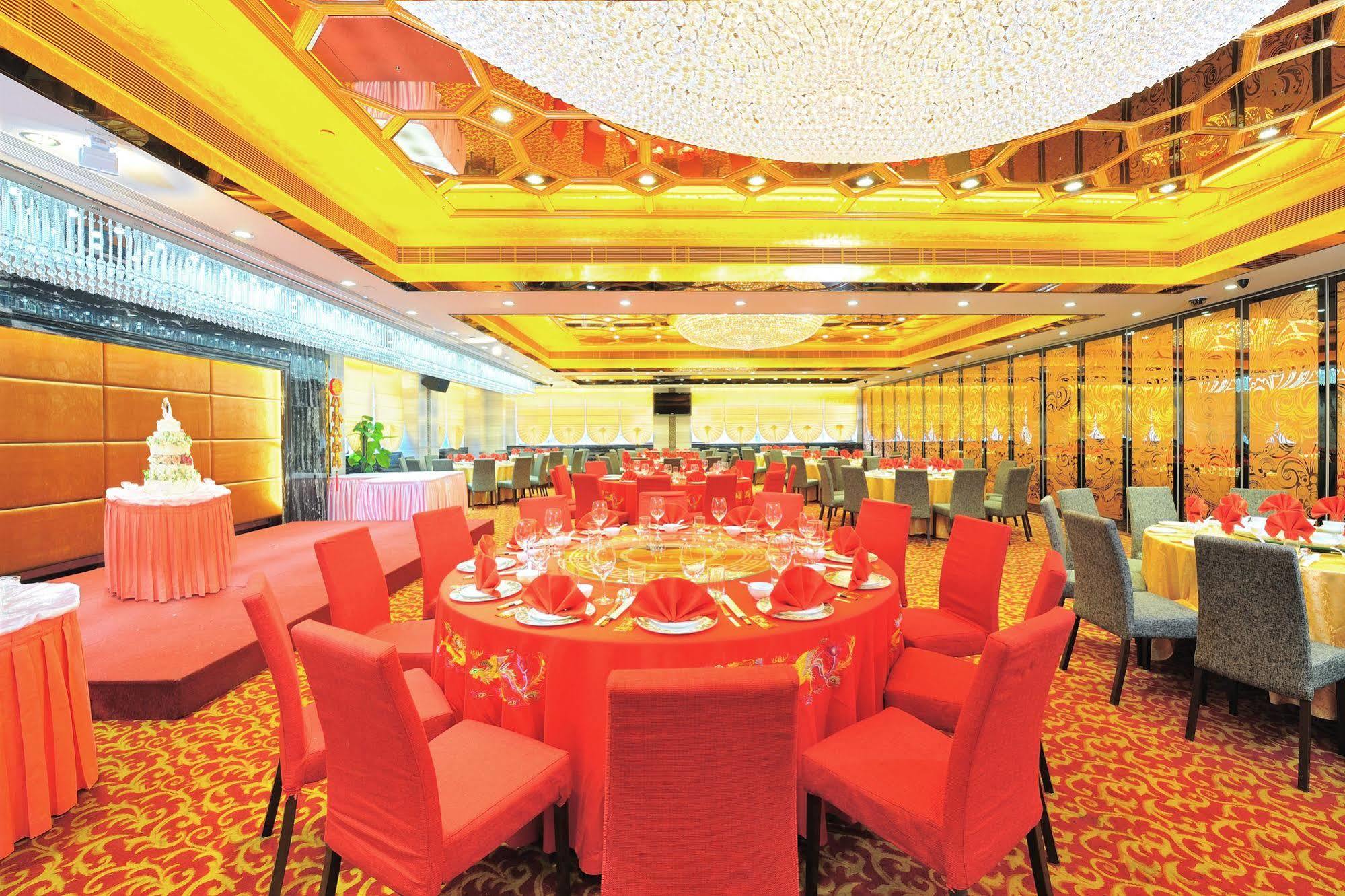โรงแรมเบเวอร์ลี่ พลาซ่า มาเก๊า ภายนอก รูปภาพ