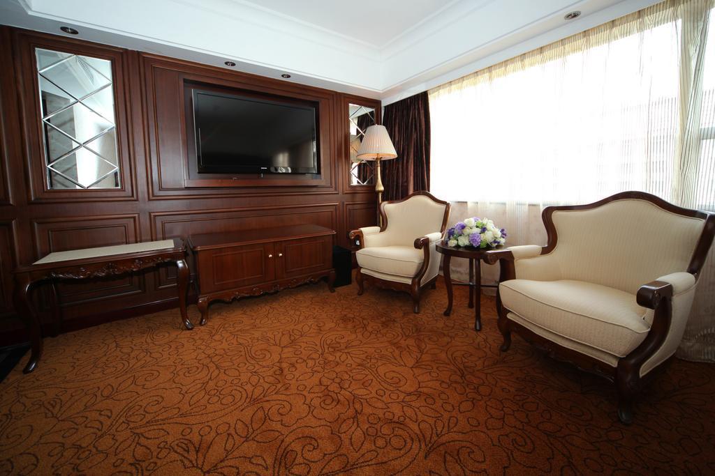 โรงแรมเบเวอร์ลี่ พลาซ่า มาเก๊า ภายนอก รูปภาพ